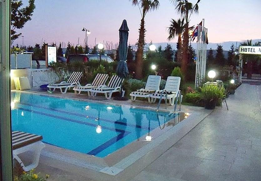 My Marin Otel Тургутрейс Екстериор снимка